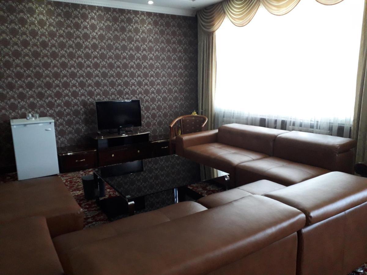 Seoul Hotel Shymkent Esterno foto